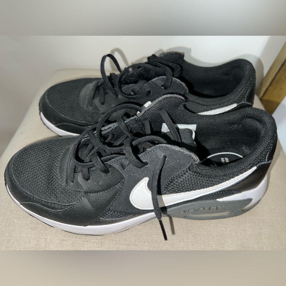 Nike air max size 9.5